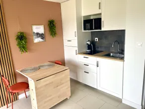 Cabin studio in the city center, 5 min walk to the beach - Image 4