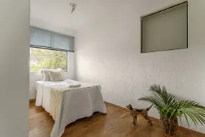 Jurerê, 300 meters from the sea, heated pool, 6 suites, 20 guests - Image 3