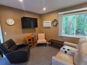 Efred's Cabin - Image 3