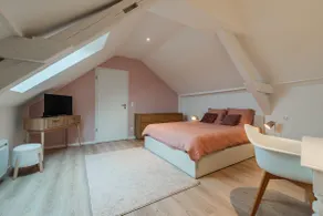 Cozy 3 rooms with outdoor areas and parking - Image 4