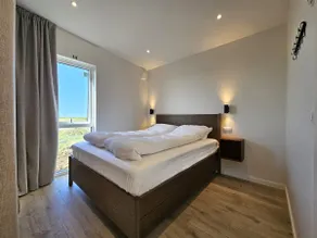 Lake 1 - Private hot tub Cottage - Image 2