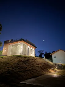 Romantic Cottage • Retractable Roof • Incredible View - Image 5