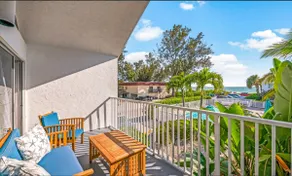 Gulf View ~Heated pool~Renovated~Coconuts 2 bed! - Image 3