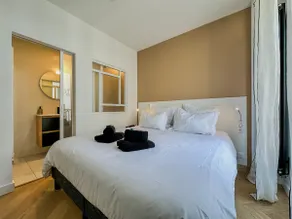 Koaloft | LuxuryHeart | Elevator | 2 bathrooms - Image 3