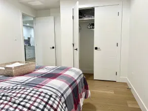 Stylish 2BR Suite + Free Parking - Image 3