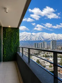 Mountain view + subway + mall | Prime location - Image 2