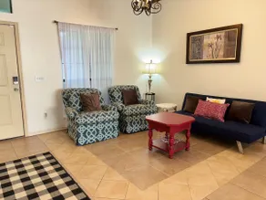 Heart of Edmond Retreat - with EV level 2 charging - Image 4