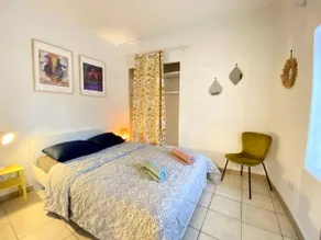”The Unmissable” its Mezzanine in the Heart + Air Conditioning - Image 5