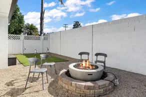 10min to BEACH+PIER! Hot Tub / Theater / Fire Pit - Image 4