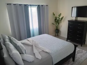 Bayside Shores at Bay Front Apartments - Image 2