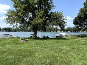 Peaceful Lake Retreat: Swim - Fish - Kayak - Image 3