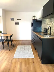 Bergluft TOP 3 Modern Apartment with 2 bedrooms 1 hour from Vienna - Parking & 24 hour Self Check-in - Image 2