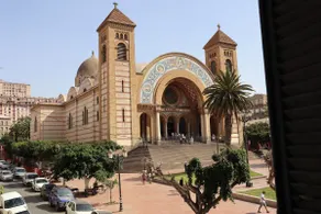 Studio - Oran Cathedral View - Image 4