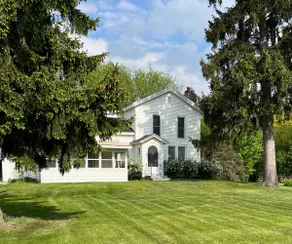 New Listing - Modernized Farmhouse! - Image 2