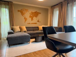 Stylish Champagne Suite near Volksparkstadion - Image 4