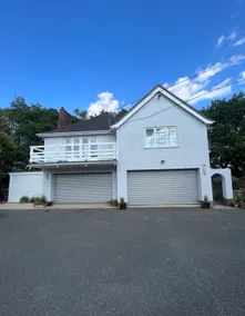 Lovely 2-Bedroom New Forest apartment on a Farm - Image 2