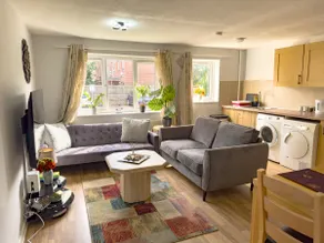Bright, Modern & Spacious Apt. | Chiswick - Image 2