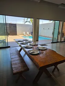Beautiful House, 3 suites + 1 bedroom. - Image 2