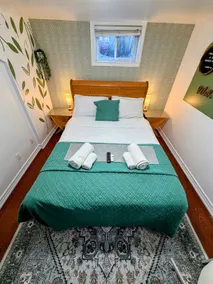 Entire Basement near Subway & Shops - Image 2