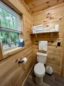 Knotty Pine Trailside Cabins (4) - Image 4