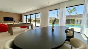 Designer villa, padel court, gym and pool - Image 3