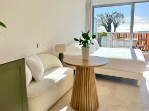 Air-conditioned waterfront - Exceptional view - Image 5
