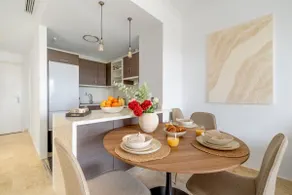 Chic apartment overlooking the sea|swimming pool - Image 2