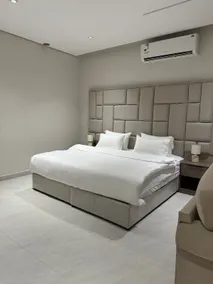 Stylish Studio • Wi-Fi • Self-In - Image 2