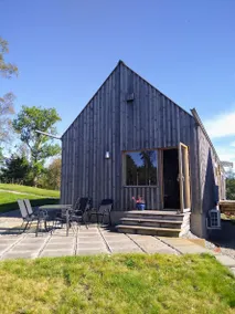 Accommodation by forest lake - Image 2