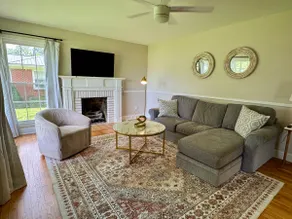 Gilbreath Cottage - Image 2