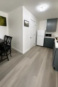 Private 1BR Retreat · Parking · Near Arcadia - Image 4