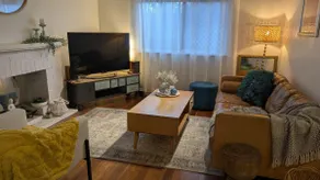 Blue Shamrock Abode - Image 5
