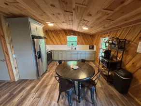 Higden Hideout - Image 4
