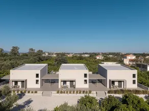 Hesperian Luxury Villas with Private Heated Pools - Image 4