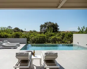Hesperian Luxury Villas with Private Heated Pools - Image 3