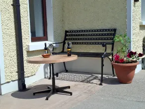 Coaches Corner - Business Friendly - Sleeps 3 - Near Town - Parking and Wi-Fi - Image 4