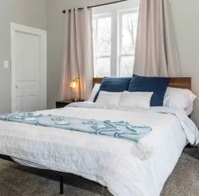 Downtown Oxford Home - Image 3