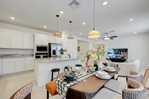Near Strip& Attractions•NEW LUX Spacious Villa•7BR - Image 2