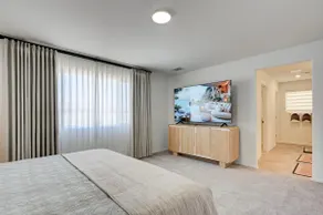 Near Strip& Attractions•NEW LUX Spacious Villa•7BR - Image 3