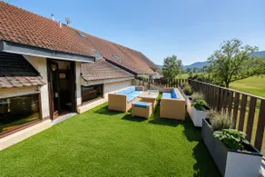Spacious duplex with terrace - Image 3