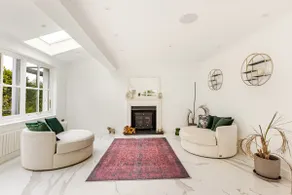 Bluebell House - Image 4
