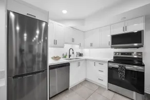 1BR Unit | Yonge & Eg! - Image 5
