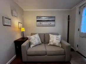 Private downtown apartment. Walk everywhere! - Image 5