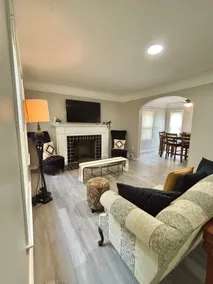 2BR 3 Queen bigyard Safe & Quiet 10 min from DWNTN - Image 2