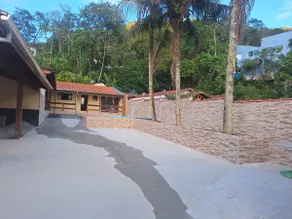 House near the cove beach. - Image 5