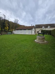 Entire guest house accommodation. - Image 5