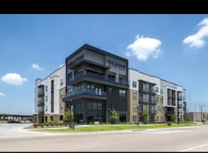 Condominium downtown: 2 lounges, VR Game, 3 pools. - Image 2