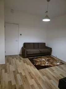 Cozy one bedroom flat - Image 5