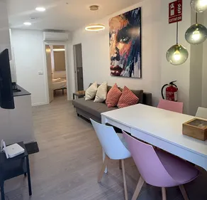 Apartment next to San Lorenzo metro - Image 2