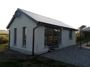 Seaview House - Image 2